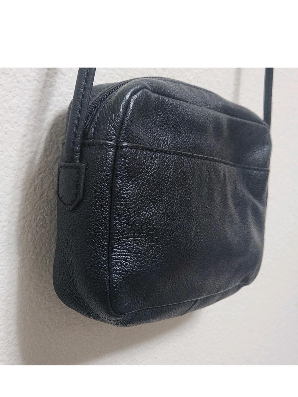 Vtg Fossil Black Pebbled Cowhide Leather Crossbody Shoulder Bag Classic 8x6x3 - Picture 6 of 16